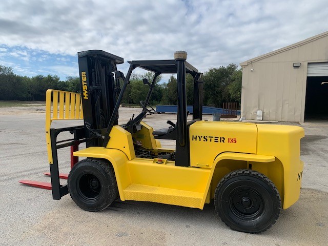 Hyster H135XL 13,500 lb capacity forklift